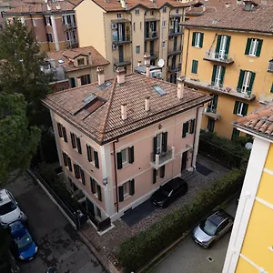 https://villa-bottrigari-bolognarooms.emilia-romagnahotels.net